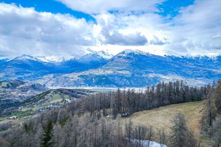 Vue sur les montagnes depuis le Gîte de la Draye Crots