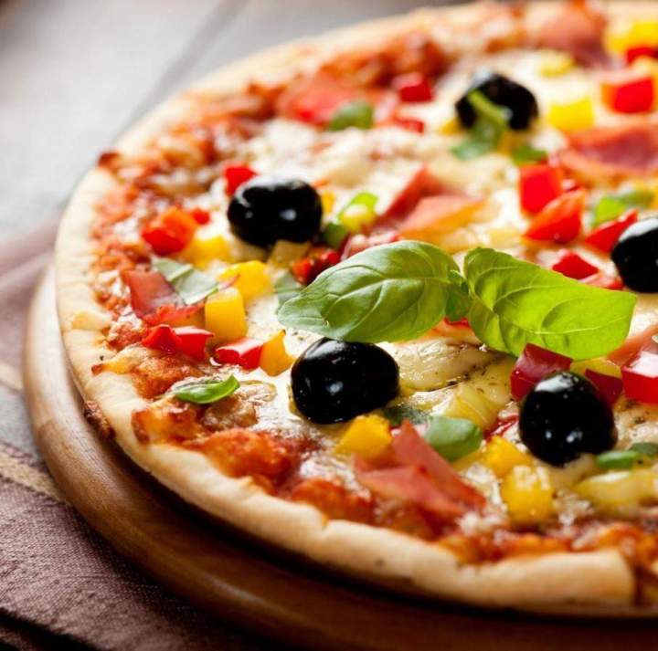 Pizzas généreuses à partager en format convivial