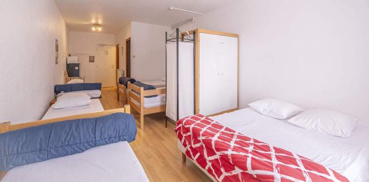 Crots night room